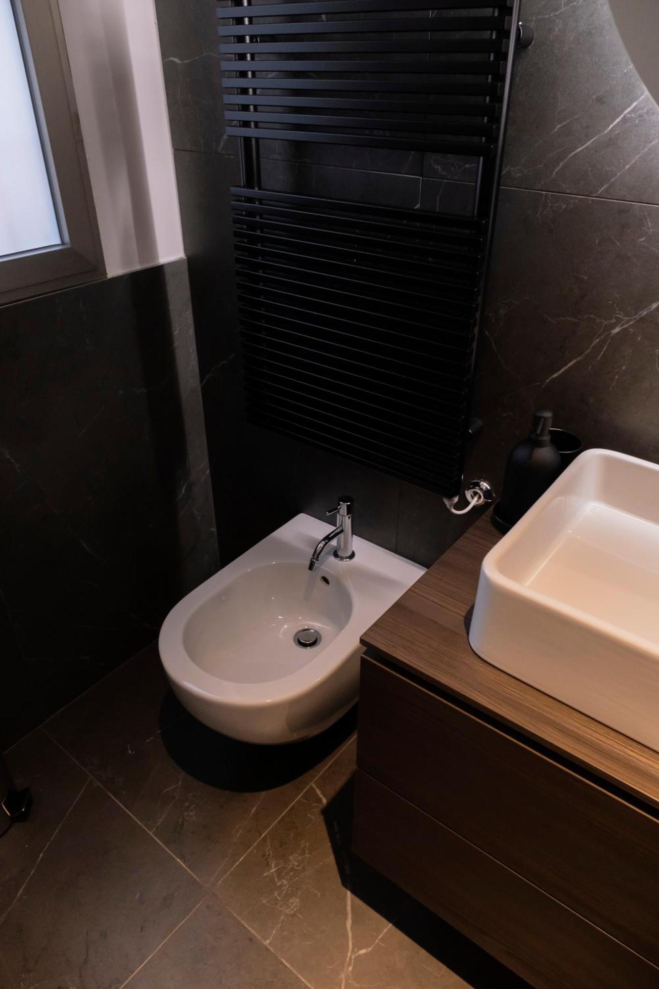 Barneys Design Apartment Taranto Exterior foto
